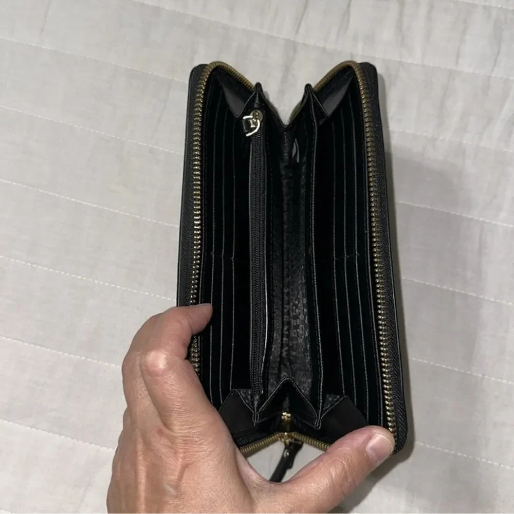 kate spade Newbury Lane Neda Black Saffiano Leather Zip Wallet
